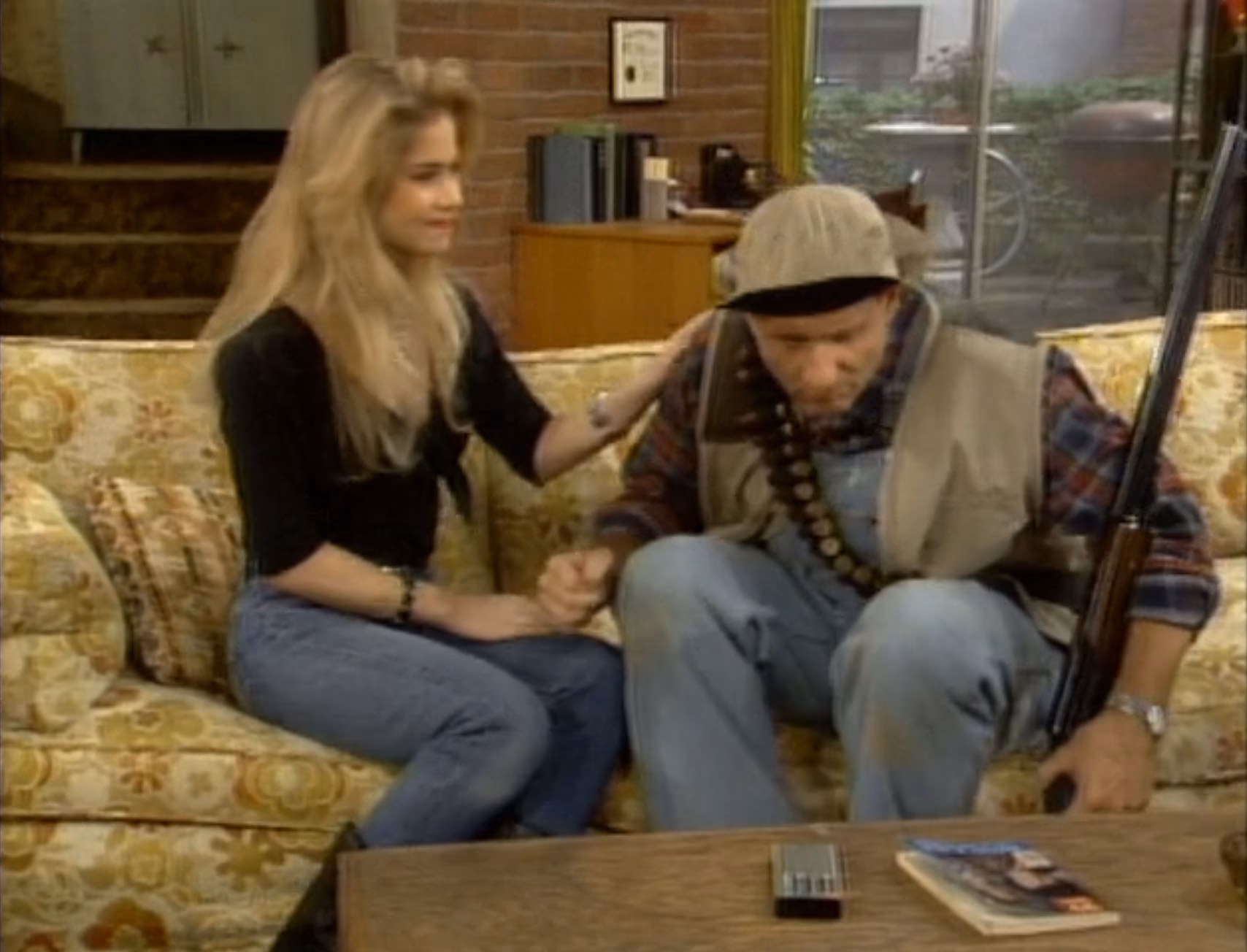 Why did Christina Applegate wear a wig on Married... with Children?