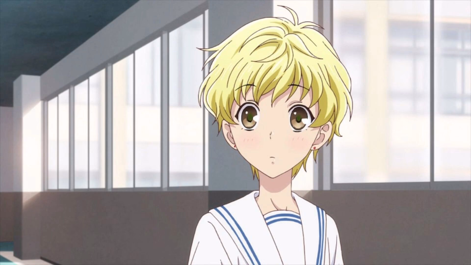 ¿Cómo se llama el anime de la chica rubia que hace cosplay?