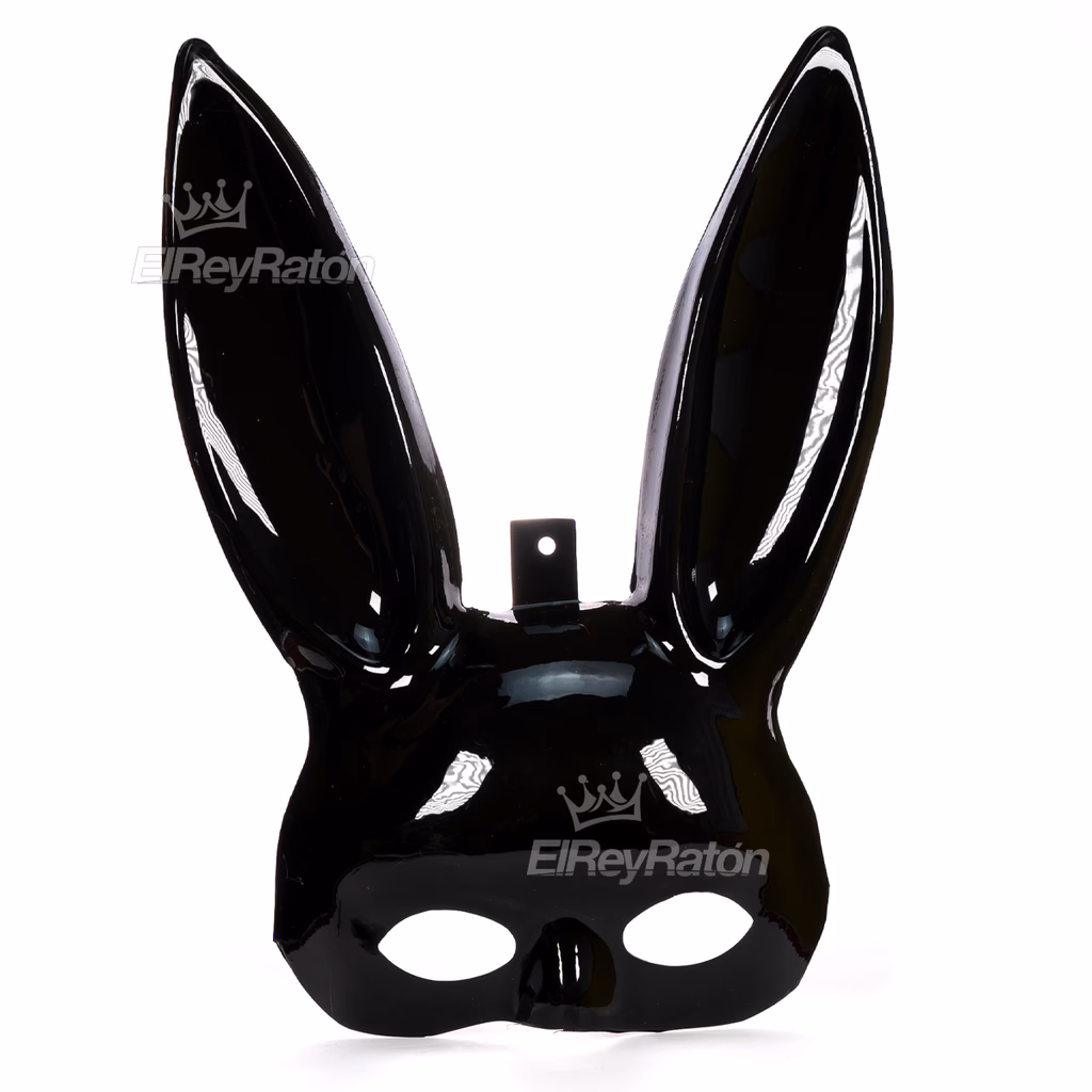 ¿Qué simboliza la máscara de conejo?