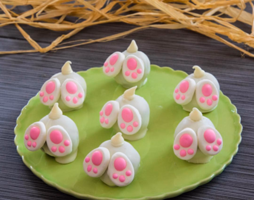 ¿Cómo hacen los conejos de chocolate?