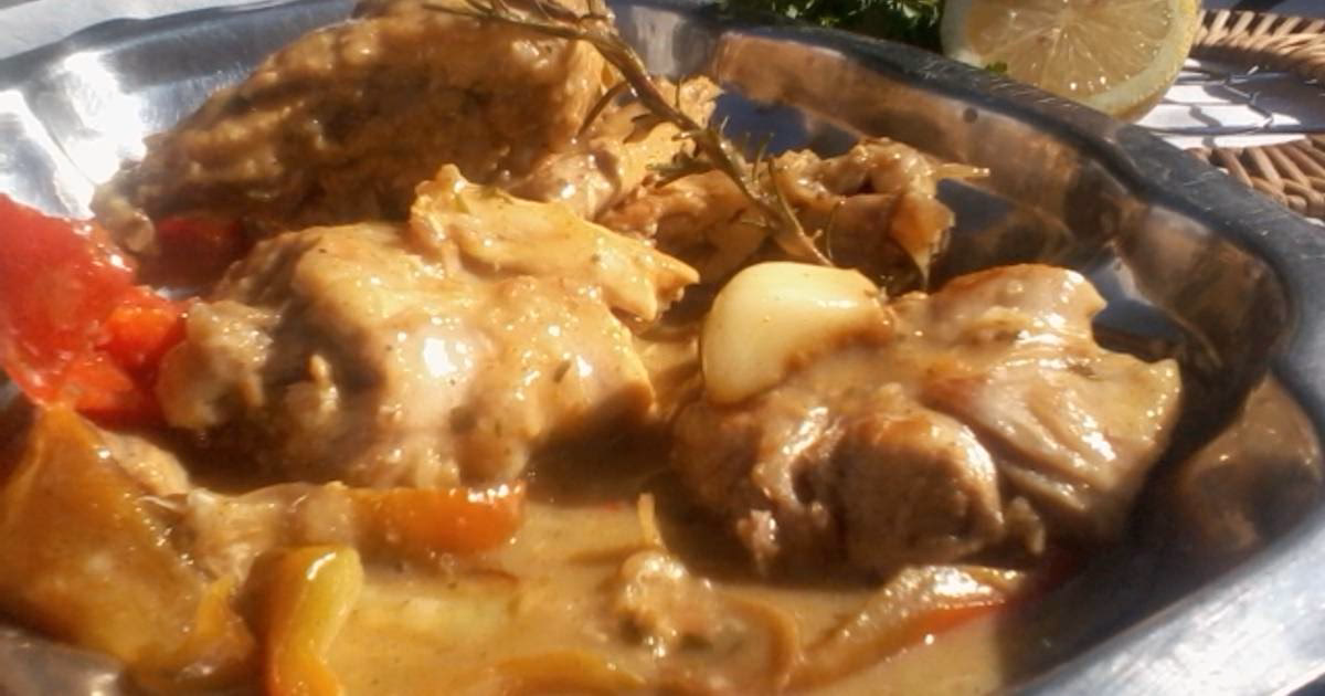 ¿Cómo cocinar conejo para que se desprenda del hueso?