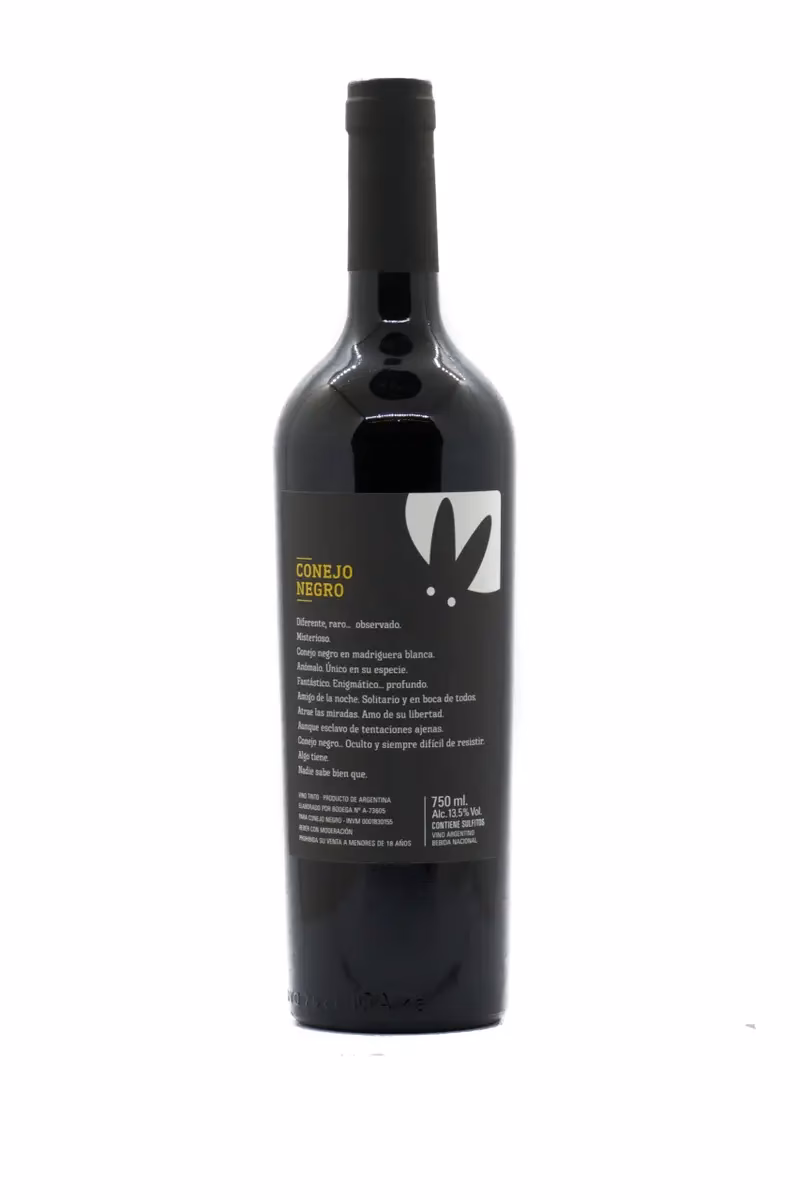 ¿Cuánto cuesta el gato negro vino?